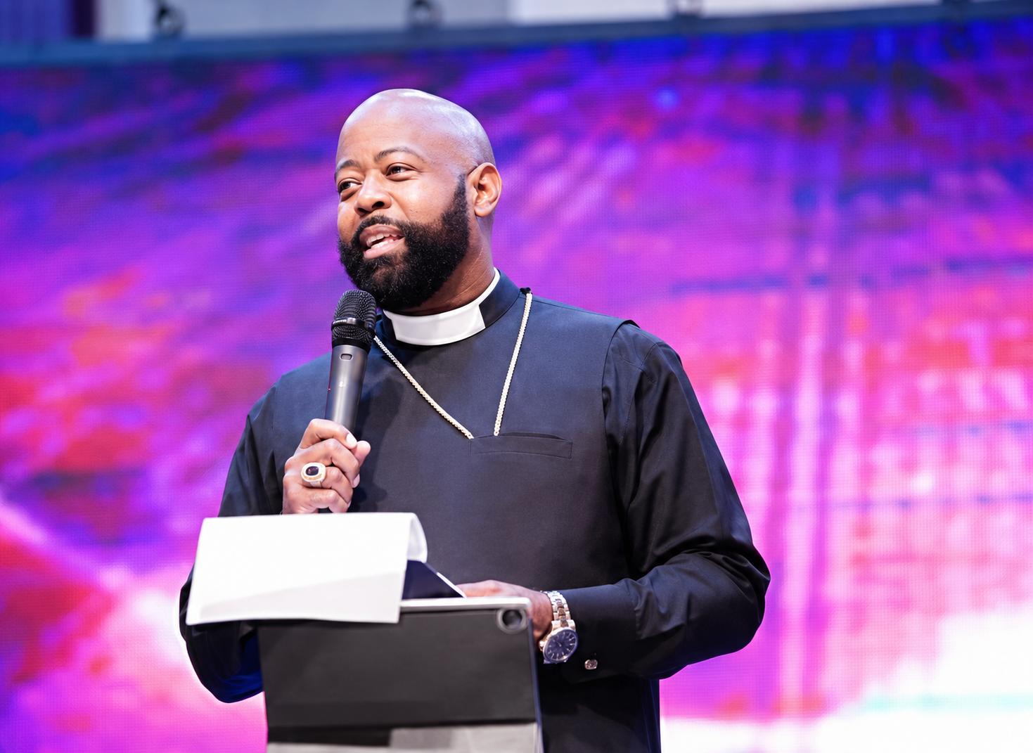 Bishop Richard Leaphart-Mack preaching